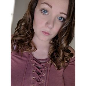 Meet your Posher, Rebecca